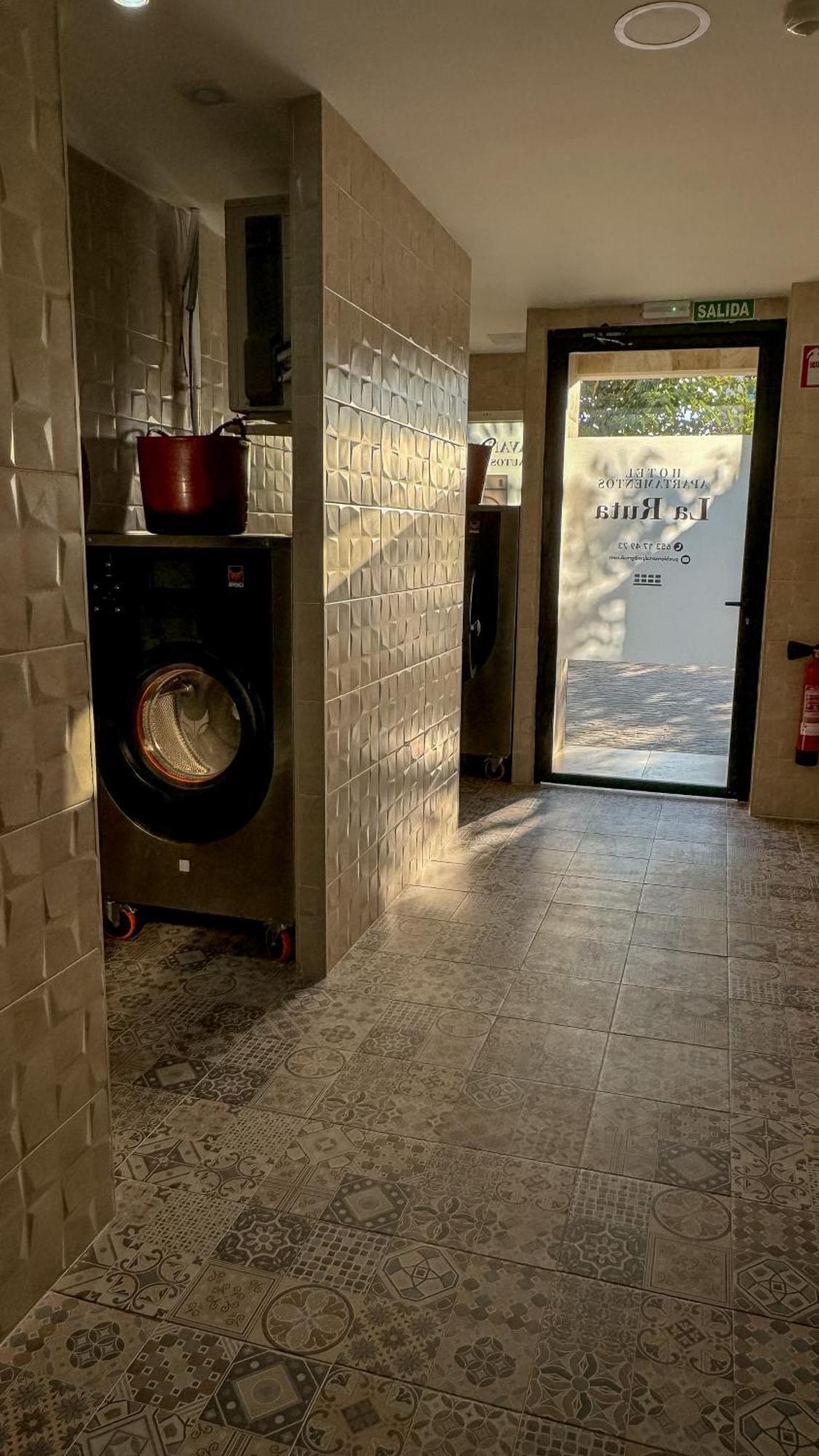 Apartamentos La Ruta Calpe Eksteriør bilde